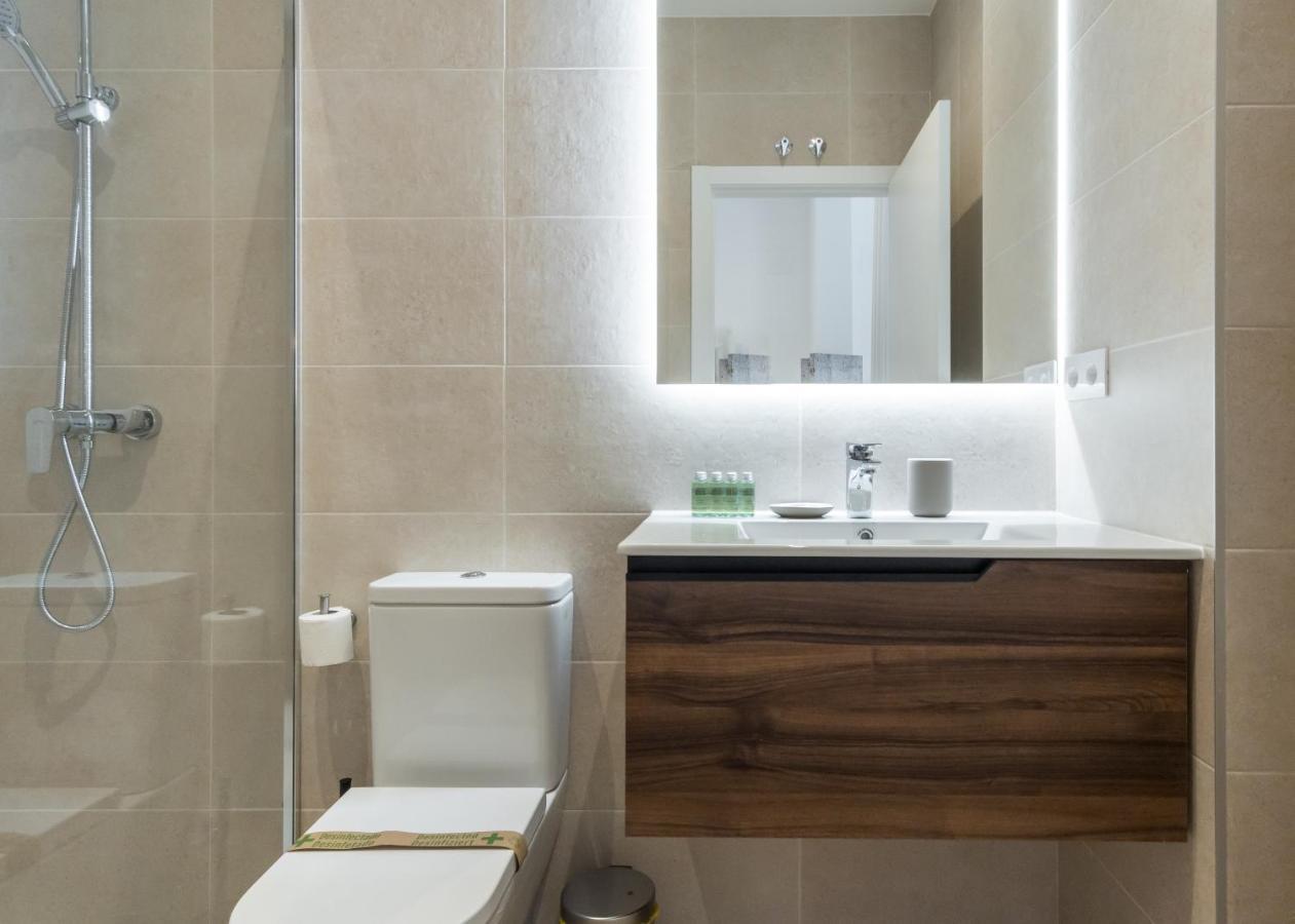 Modern And Bright- 2 Bd 2 Bth - Center Apartment Madrid Luaran gambar